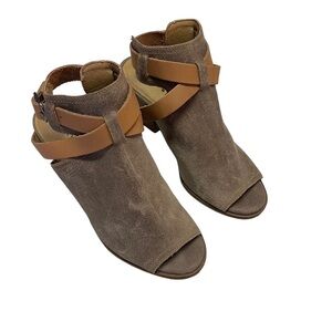 Lucky Brand 'Harum' Crisscross Strap Beige and Tan peep toe Bootie Size 7M